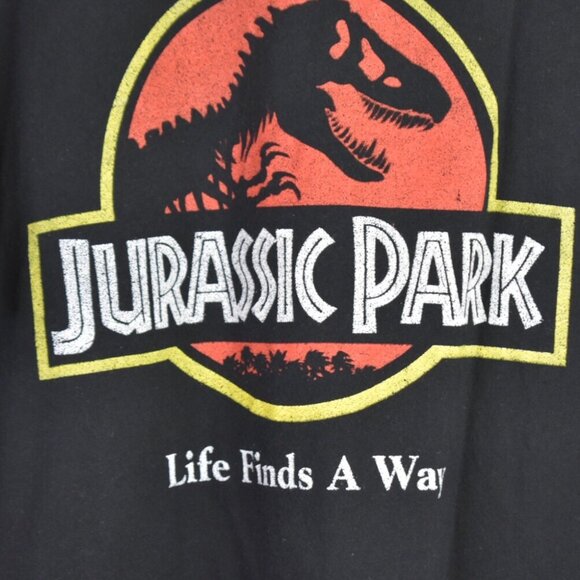 Jurassic Park Shirt L Adult Unisex Life Finds a Way Graphic Print Tee Cotton - Picture 2 of 7
